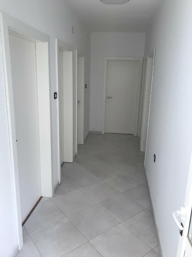 Lumbrela Apartments 스타리그라드 파클레니차 외부 사진